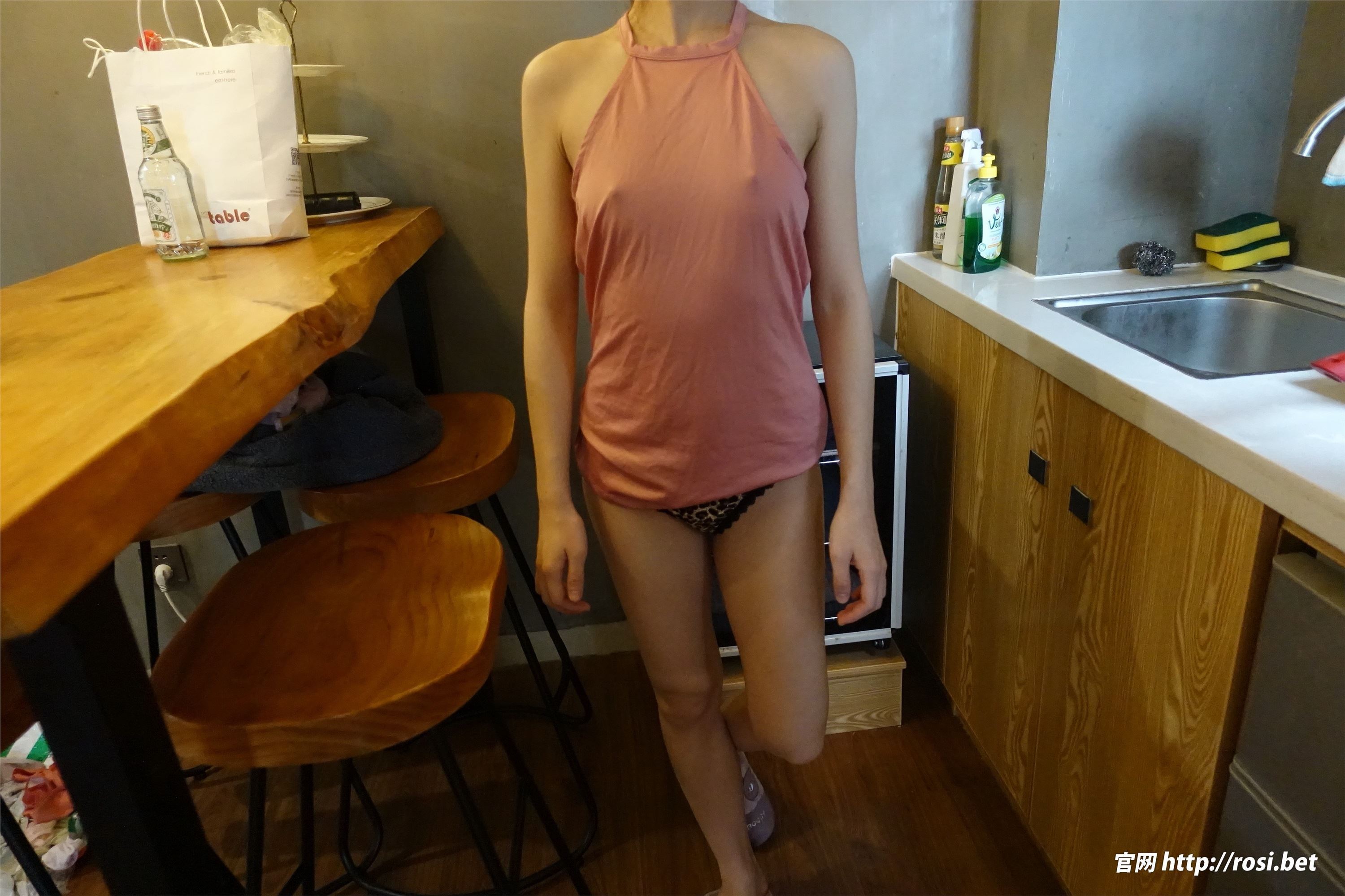 ROSI写真 2023.12.09 NO.4387